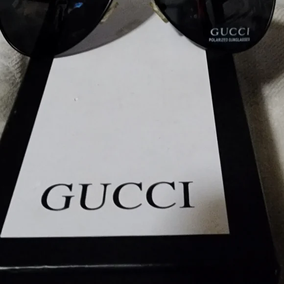 Gucci sunglasses - Picture 2 of 14